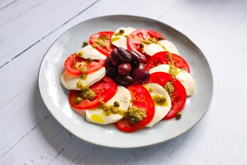 Balsamic Strawberry Caprese Salad